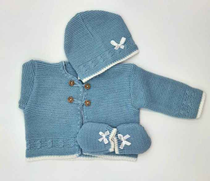 ensemble gilet, bonnet et moufles bleu 