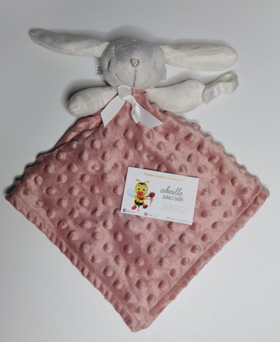 doudou lapin vieux rose personnalisé 